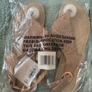 Sonoma Tan Sandals